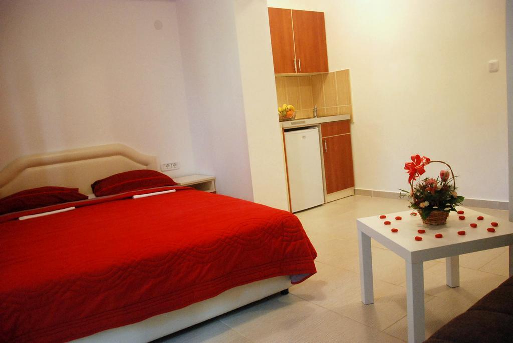 Apartmani Bonik ブドヴァ 部屋 写真