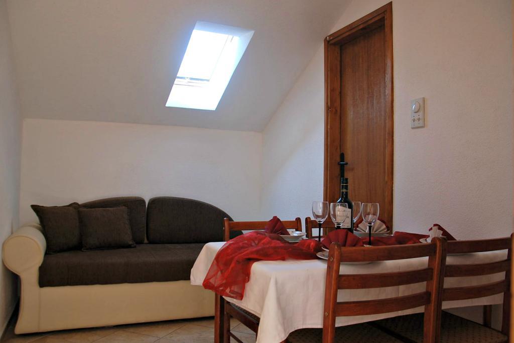 Apartmani Bonik ブドヴァ 部屋 写真