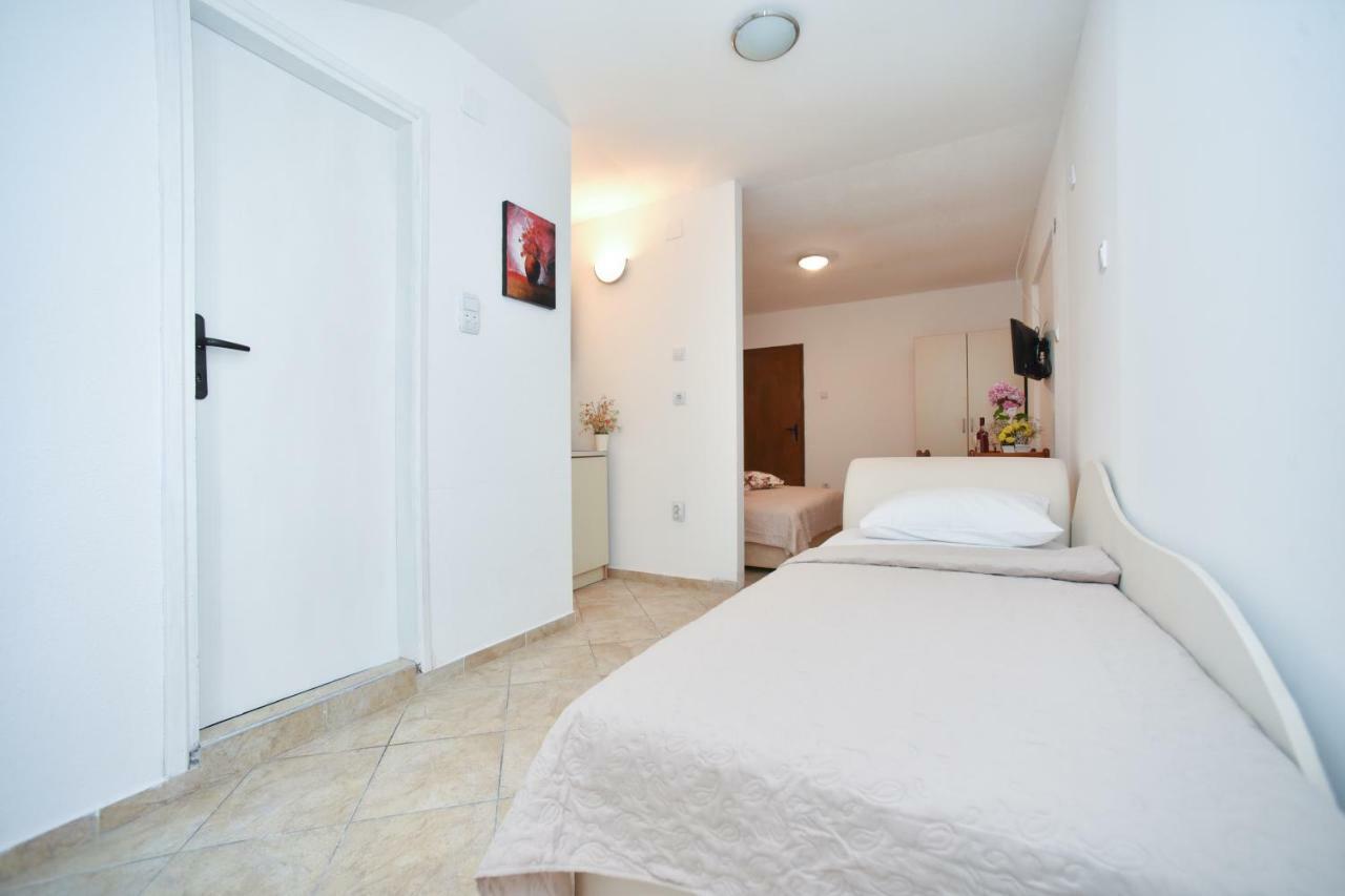 Apartmani Bonik ブドヴァ エクステリア 写真