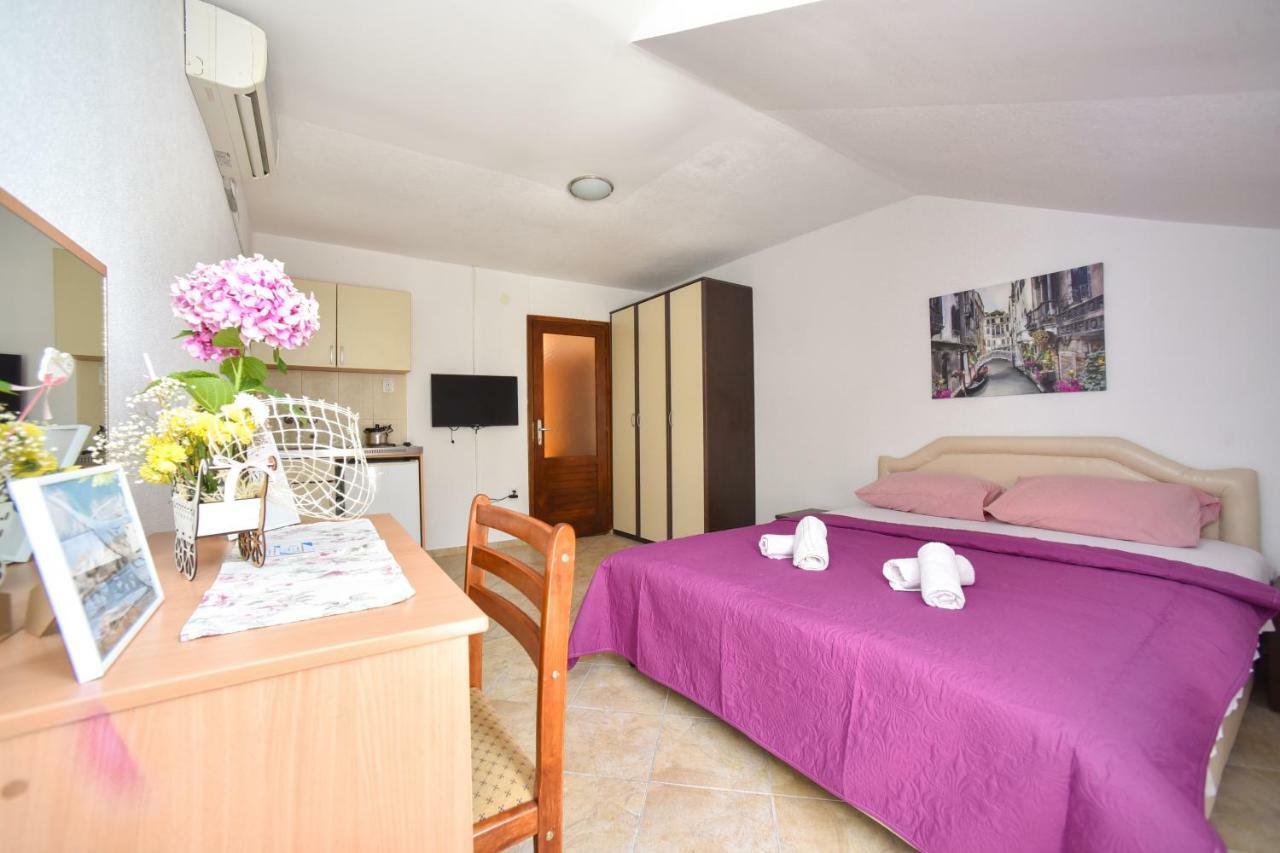 Apartmani Bonik ブドヴァ エクステリア 写真