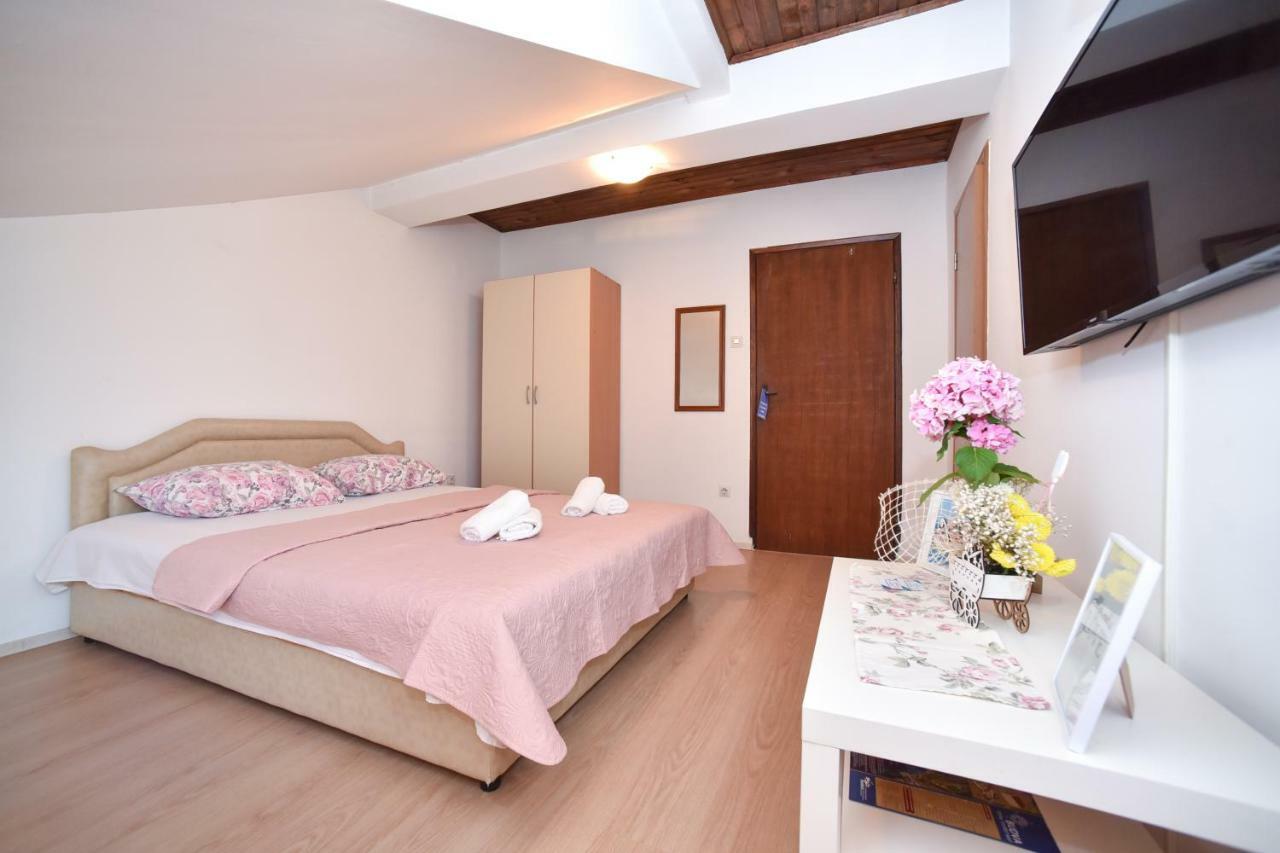 Apartmani Bonik ブドヴァ エクステリア 写真